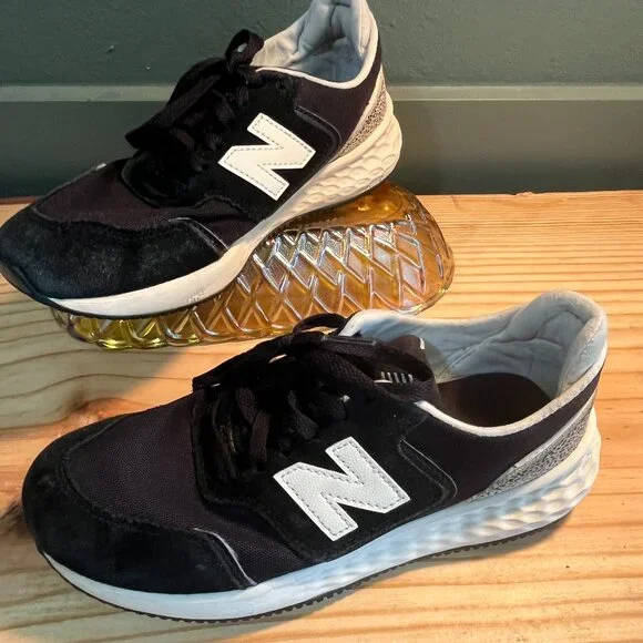Women's Black and White New Balance X-70 Sneakers Size 6.5 - Picture 1 of 13